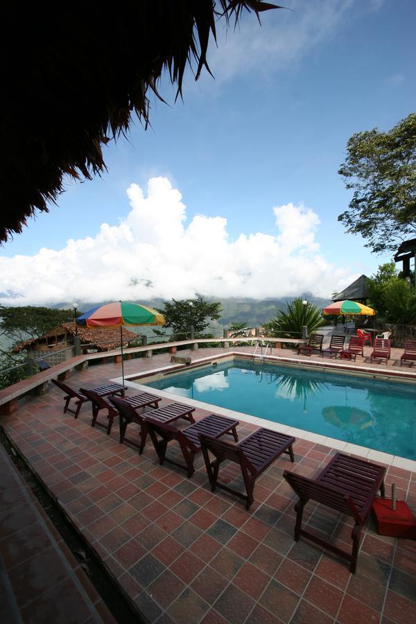 Hotel Esmeralda Coroico Exterior photo